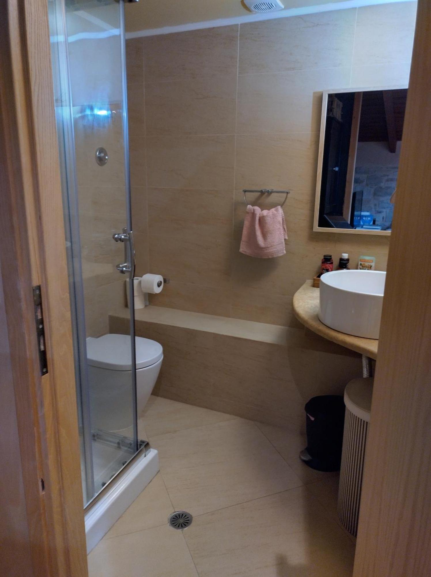 Mastixi Apartment คีออส ภายนอก รูปภาพ