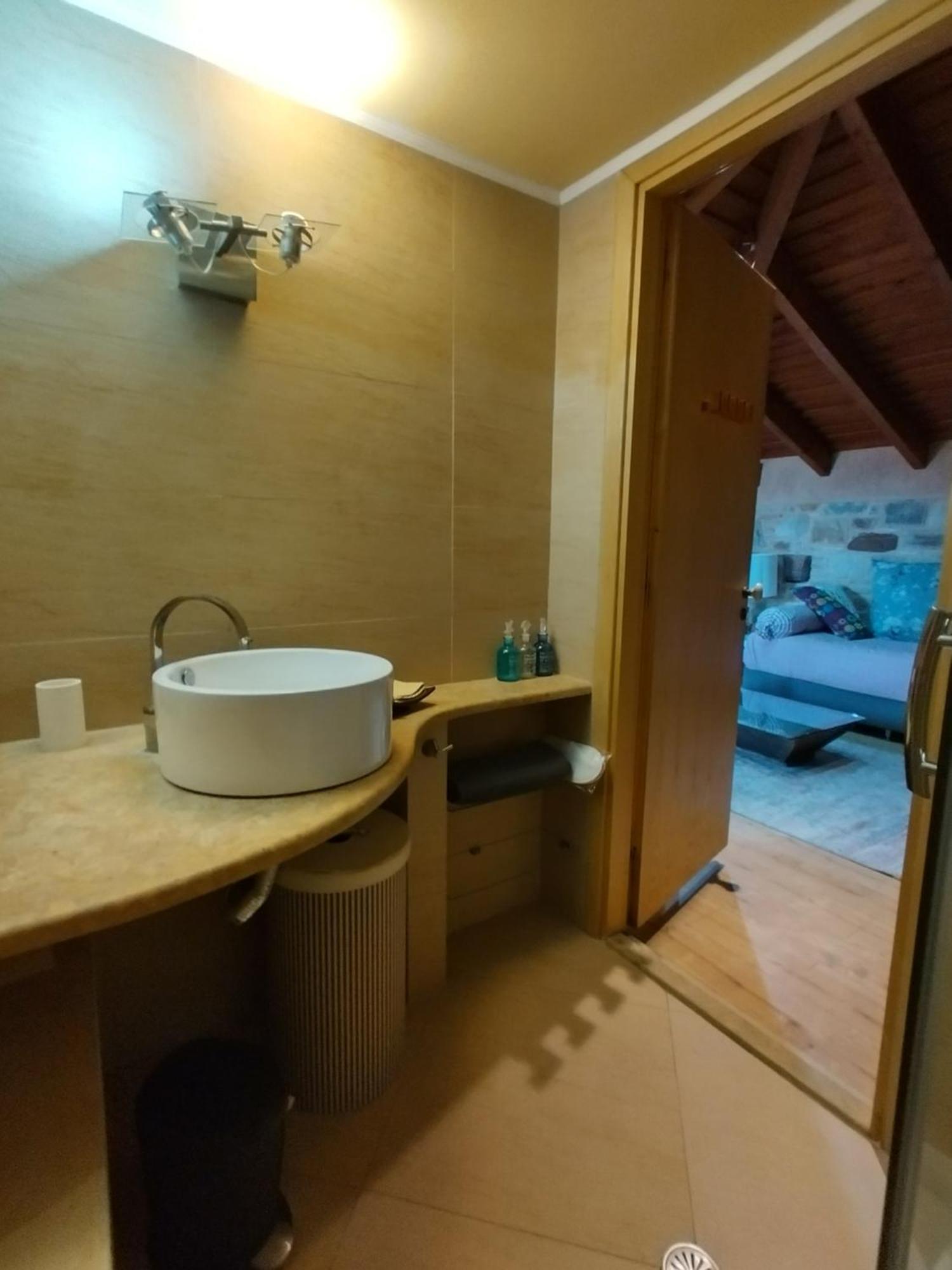 Mastixi Apartment คีออส ภายนอก รูปภาพ